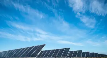 High-efficiency solar panels for homes and farms